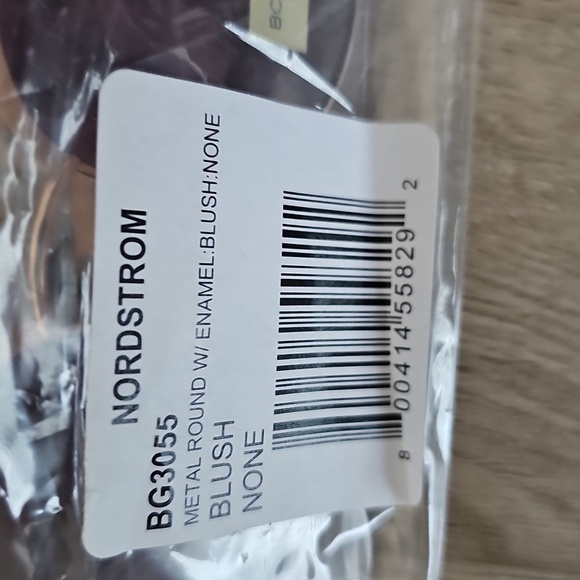 NWT BCBG Women's ALLURE 60mm Round Enamel Sunglasses Blush - Picture 4 of 10